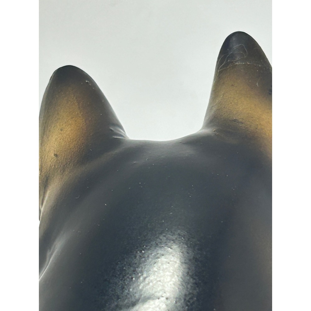 Vintage Ceramic German Shepherd Dog Figurine Made in Japan Hand Painted Repaired - Picture 5 of 16